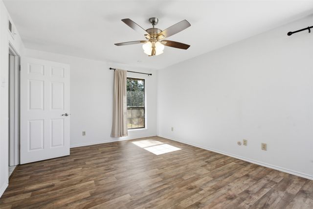 5909 Lake Hubbard Parkway 215, Garland, TX 75043