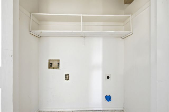 5909 Lake Hubbard Parkway 215, Garland, TX 75043