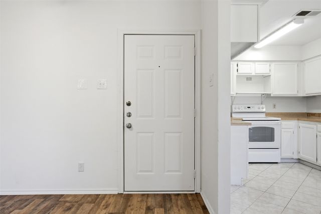 5909 Lake Hubbard Parkway 215, Garland, TX 75043