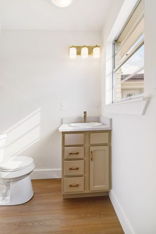 175 COZY, Paris, TX 75462