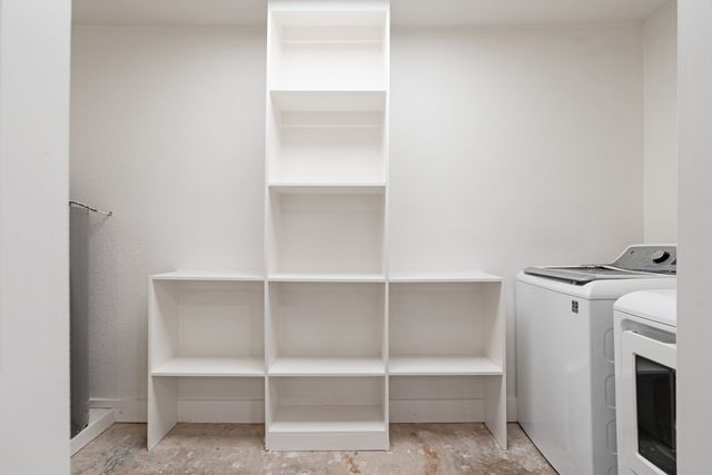 175 COZY, Paris, TX 75462