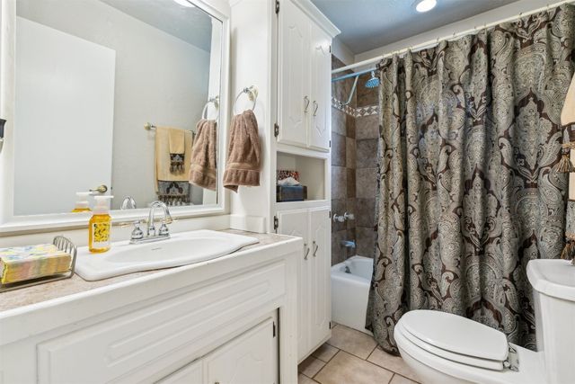 106 Dee Dee Drive, Shawnee, OK 74804