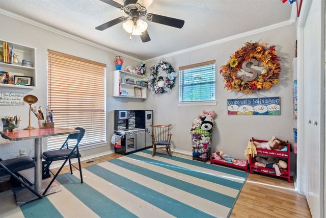 106 Dee Dee Drive, Shawnee, OK 74804
