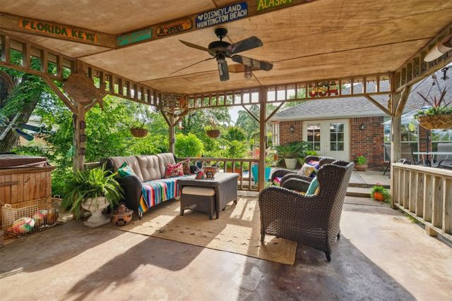 106 Dee Dee Drive, Shawnee, OK 74804