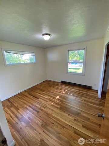 2312 38th Avenue, Longview, WA 98632