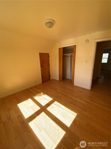 2312 38th Avenue, Longview, WA 98632