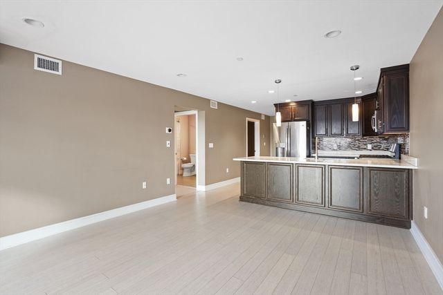 770 Washington Ave 406, Revere, MA 02151