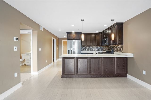 770 Washington Ave 406, Revere, MA 02151