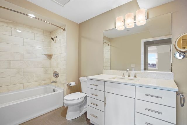 770 Washington Ave 406, Revere, MA 02151