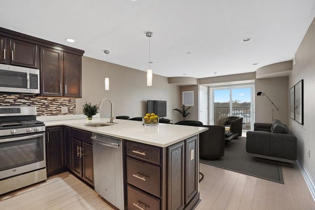 770 Washington Ave 406, Revere, MA 02151