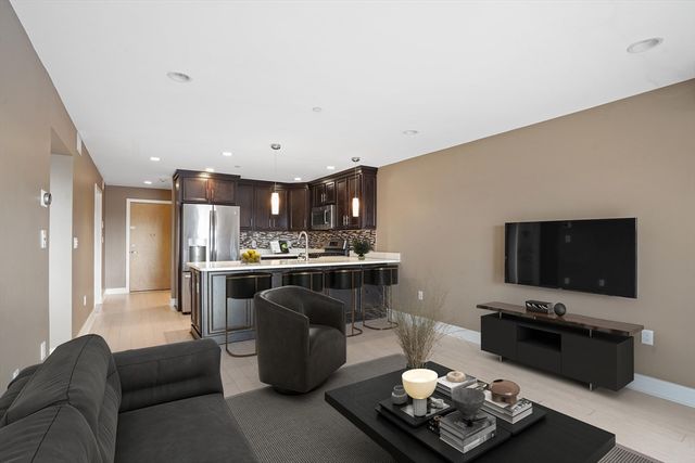 770 Washington Ave 406, Revere, MA 02151