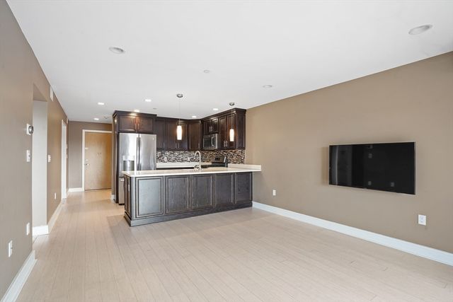 770 Washington Ave 406, Revere, MA 02151