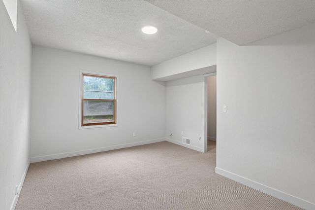 10630 Borman Avenue, Inver Grove Heights, MN 55077