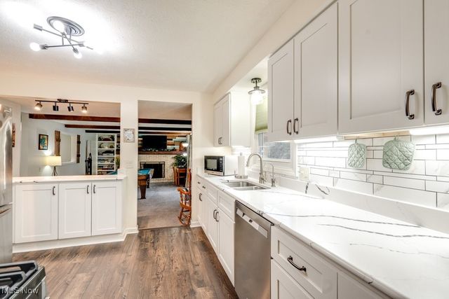 8876 Blitzen Road NW, North Canton, OH 44720