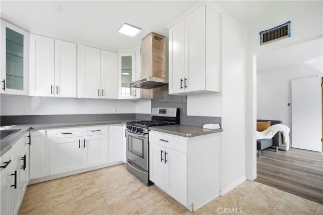 224 S Azusa, West Covina, CA 91791