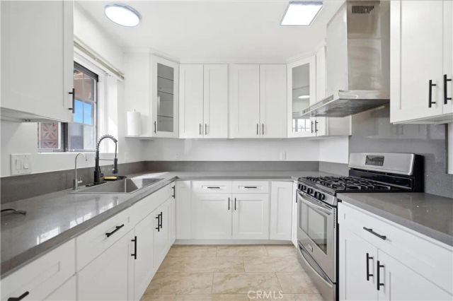 224 S Azusa, West Covina, CA 91791