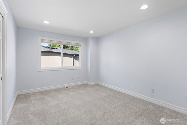 20212 Maplewood Drive, Edmonds, WA 98026