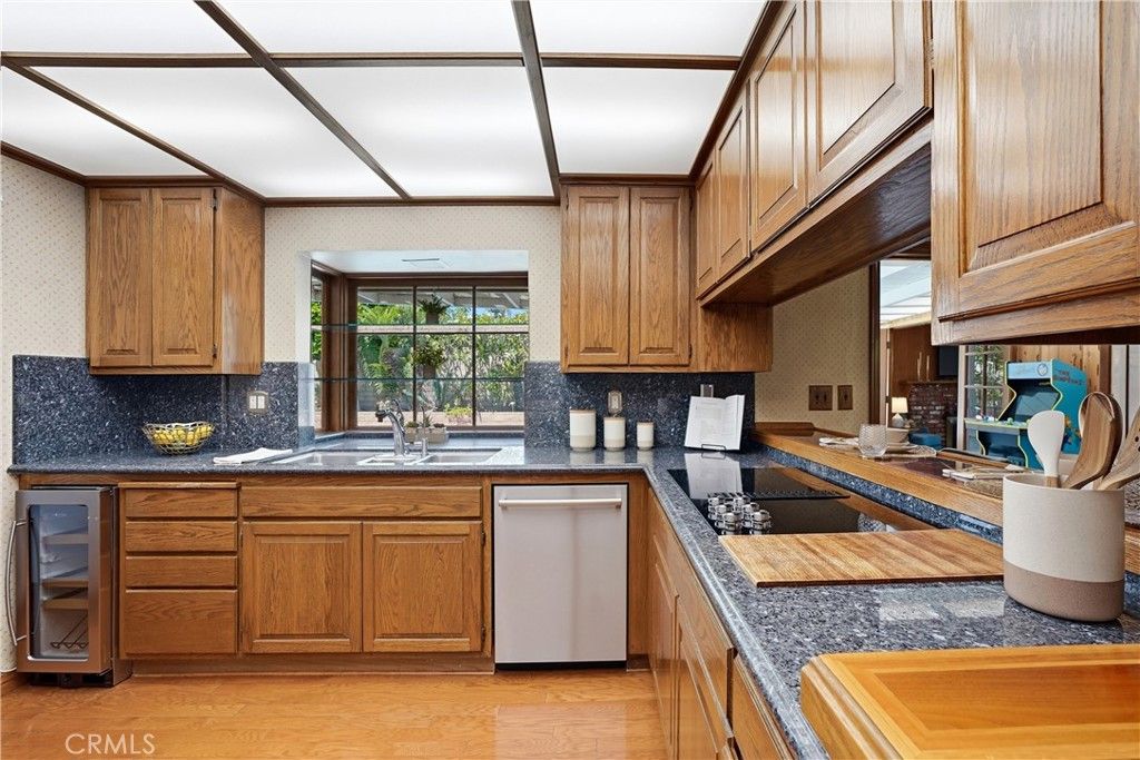 Image 32 of property listing at 14361 Morton Street, North Tustin, CA 92780