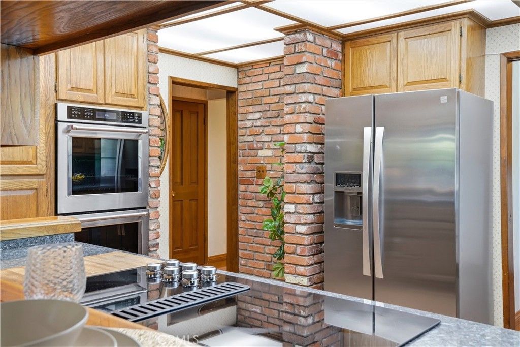 Image 34 of property listing at 14361 Morton Street, North Tustin, CA 92780