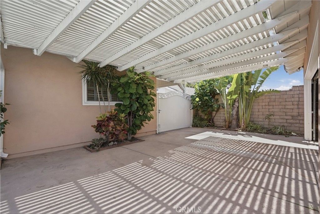 Image 57 of property listing at 14361 Morton Street, North Tustin, CA 92780