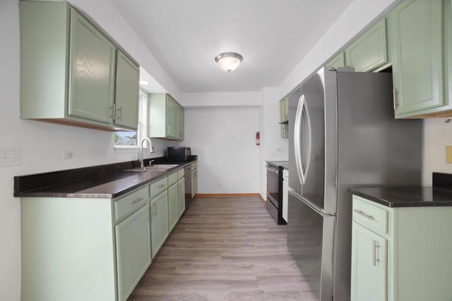 1226 Peninsula LANE, Whitewater, WI 53190