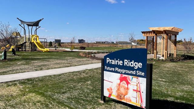 504 Autumn Moor Trail, Hampshire, IL 60140