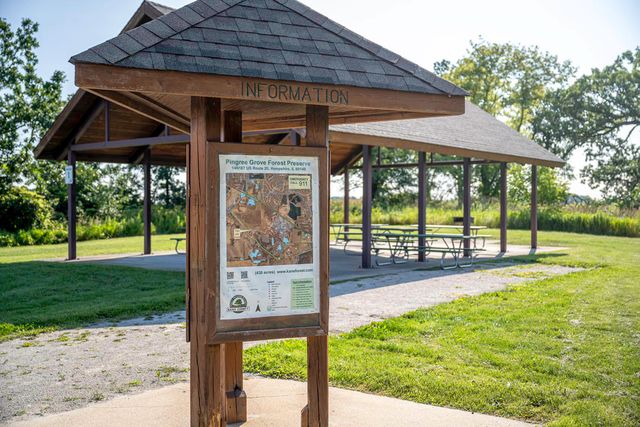 504 Autumn Moor Trail, Hampshire, IL 60140