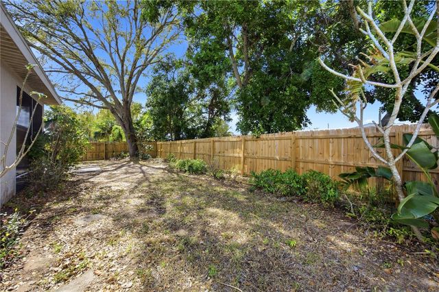 3012 VINSON AVENUE, Sarasota, FL 34232