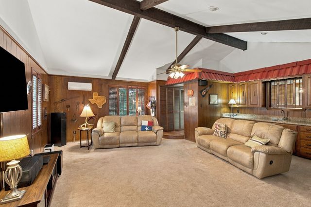 2201 Scarlet Lane, Grand Prairie, TX 75050