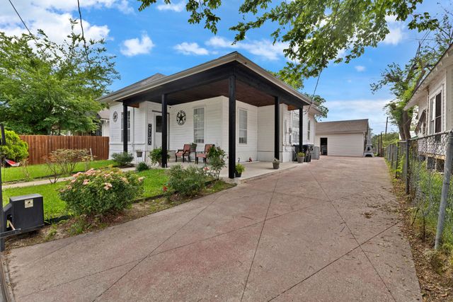 1811 Wesley Street, Greenville, TX 75401