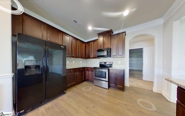 147 Fort Drive, Simpsonville, SC 29681