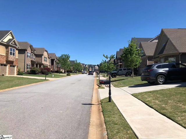 147 Fort Drive, Simpsonville, SC 29681