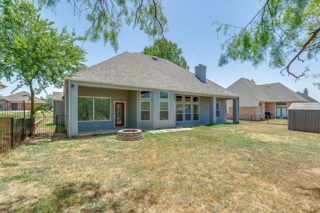 3320 Preston Club Drive, Sherman, TX 75092