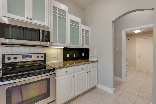 3320 Preston Club Drive, Sherman, TX 75092