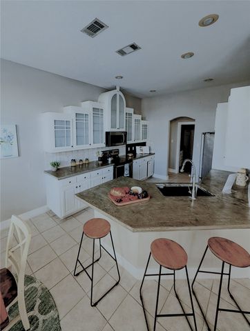 3320 Preston Club Drive, Sherman, TX 75092