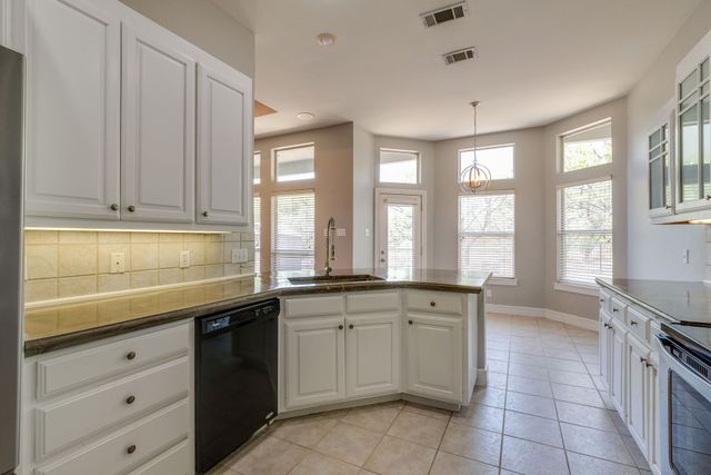 3320 Preston Club Drive, Sherman, TX 75092