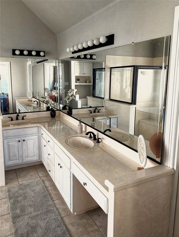 3320 Preston Club Drive, Sherman, TX 75092