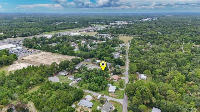 8458 W Buckwood Court, Homosassa, FL 34448