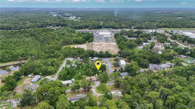 8458 W Buckwood Court, Homosassa, FL 34448