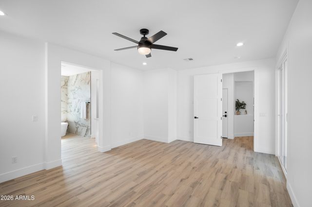 25778 W PEAKVIEW Road, Wittmann, AZ 85361