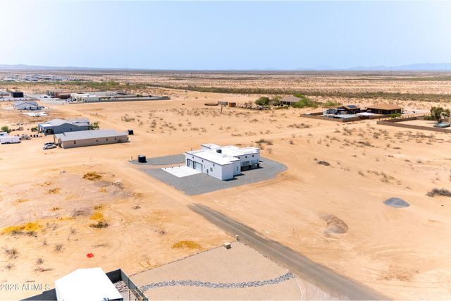 25778 W PEAKVIEW Road, Wittmann, AZ 85361