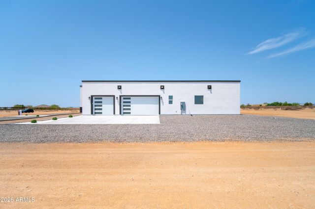 25778 W PEAKVIEW Road, Wittmann, AZ 85361