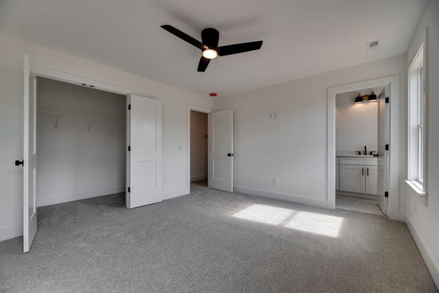 1020 Scenic View Ct, Old Hickory, TN 37138