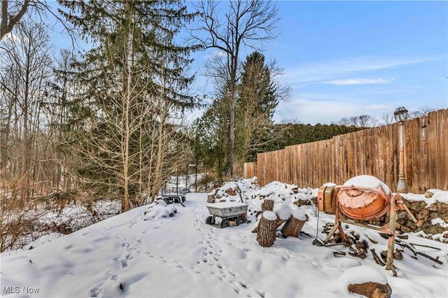 7426 Youngstown Pittburgh Road, Poland, OH 44514