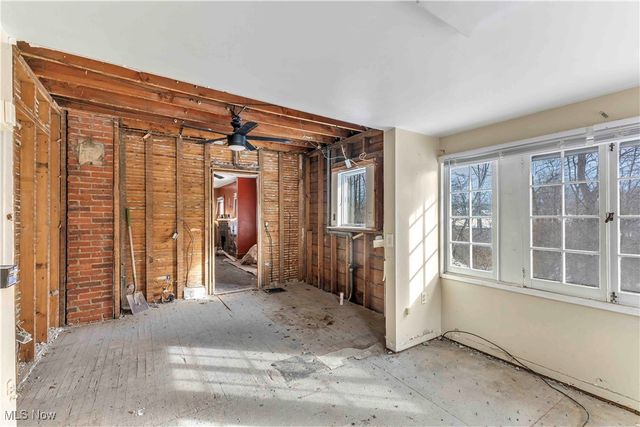 7426 Youngstown Pittburgh Road, Poland, OH 44514