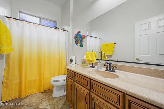 8269 W Calle Escorial, Tucson, AZ 85757