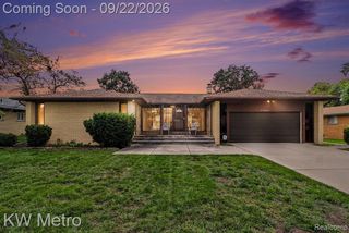 18201 Nadol Drive, Southfield, MI 48075