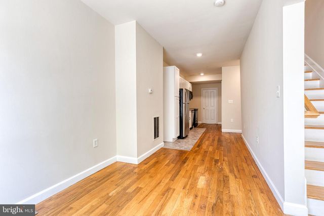 422 E LANVALE ST, Baltimore, MD 21202