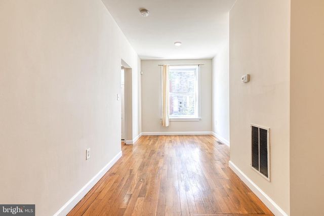 422 E LANVALE ST, Baltimore, MD 21202