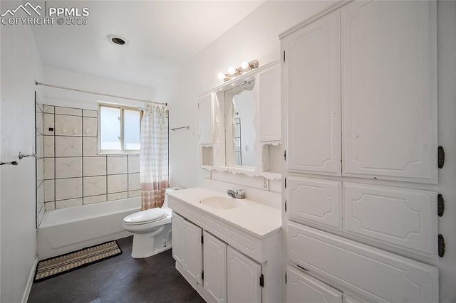 128 Amherst Street, Colorado Springs, CO 80911